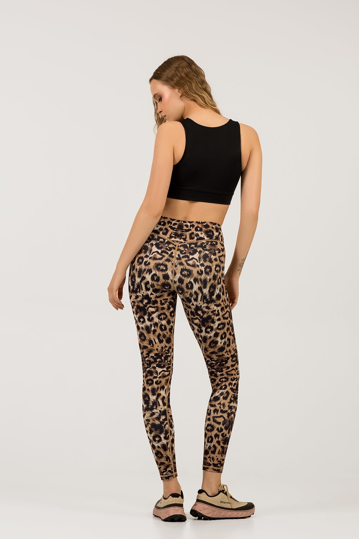 Giselle Brown Leopard