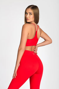 Nina Red